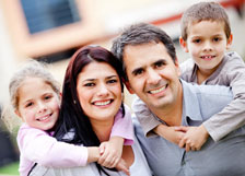 Photo of family at the Children's Wisconsin-Fox Valley Hospital Specialty Clinic